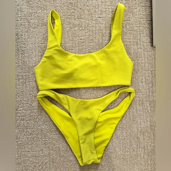 Daily Drills Yellow Swimsuit - Picture 2 of 2